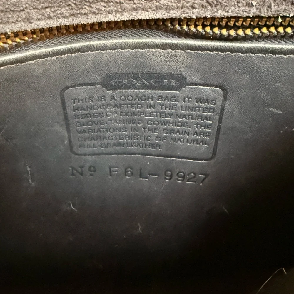 Vintage Willis Coach Purse - Picture 8 of 8